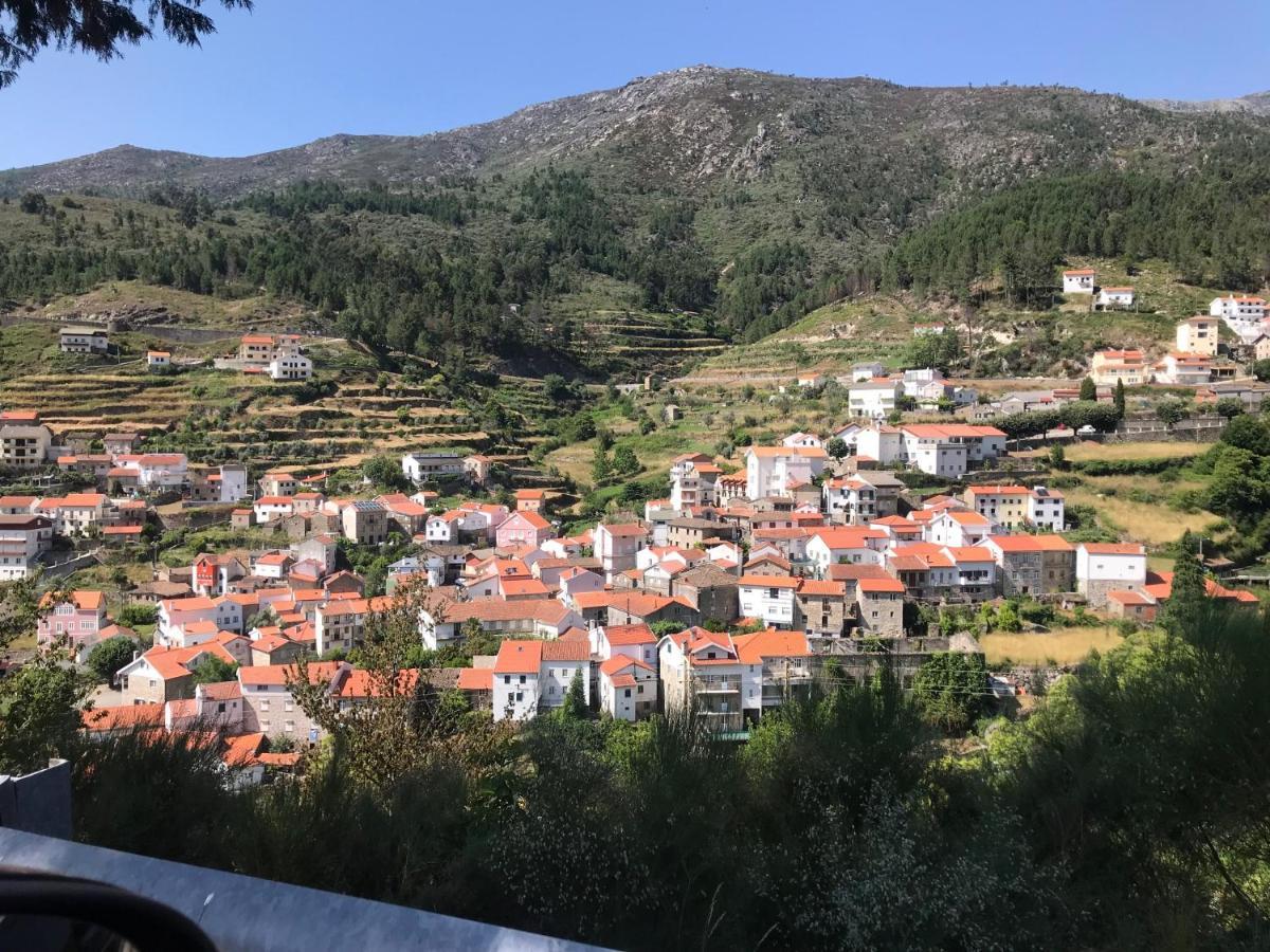 Vila Casa Encantada - Alvoco Da Serra Exteriér fotografie