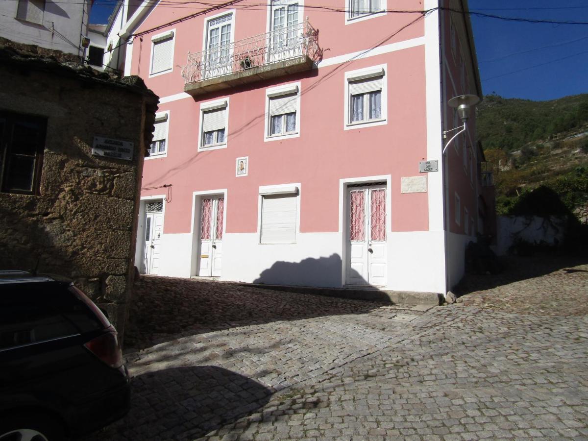 Vila Casa Encantada - Alvoco Da Serra Exteriér fotografie