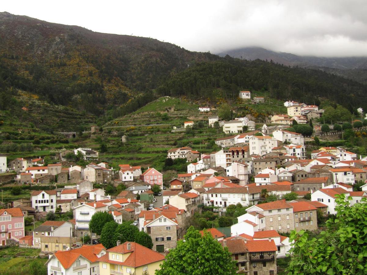 Vila Casa Encantada - Alvoco Da Serra Exteriér fotografie