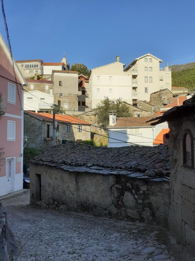 Vila Casa Encantada - Alvoco Da Serra Exteriér fotografie