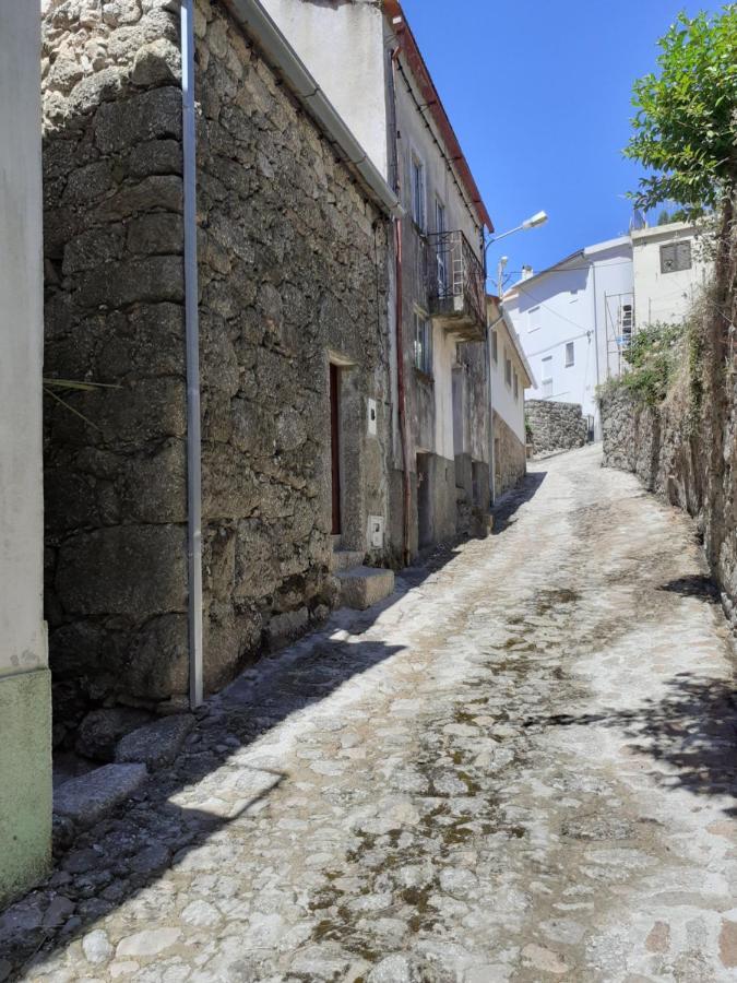 Vila Casa Encantada - Alvoco Da Serra Exteriér fotografie